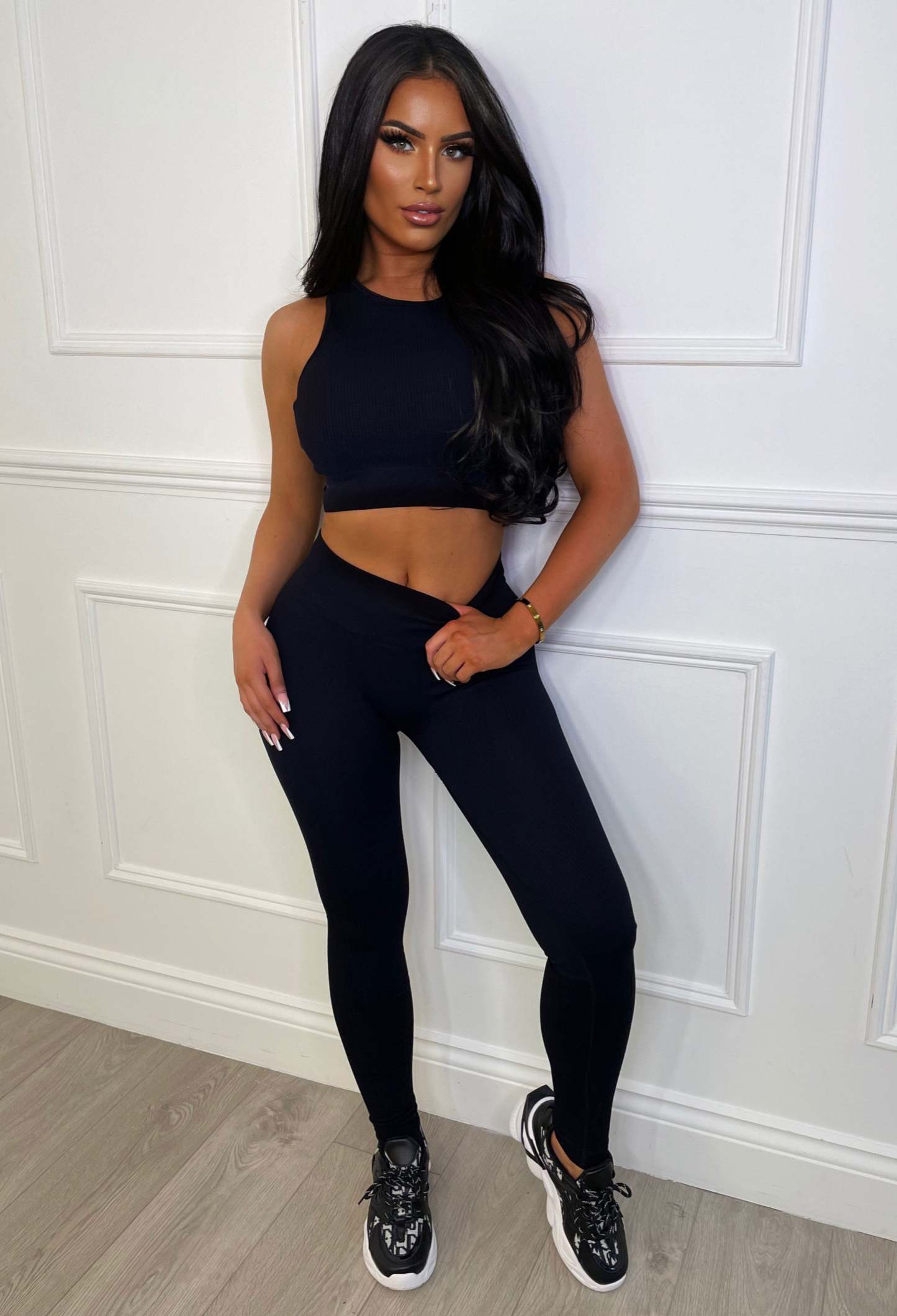 Smashing It Black Two Piece Crop Top & Leggings Set-Sawsky. All Rights Reserved.