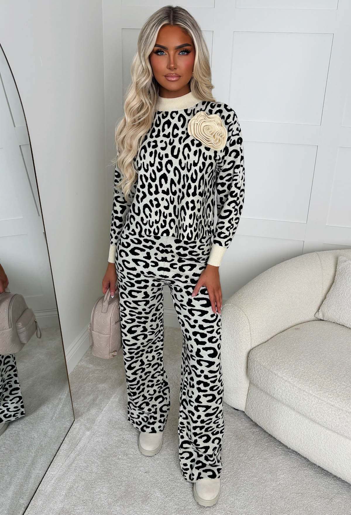 Silvina Cream Leopard Knit Trousers-Sawsky. All Rights Reserved.