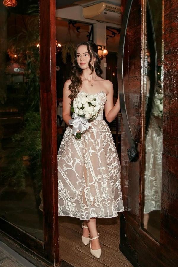 Elegante Hochzeitskleider A Linie Kurz Spitze Brautkleider Günstig Online-Misshow.de