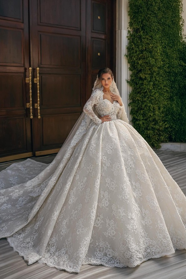 Extravagante Hochzeitskleider Prinzessin Spitze Brautkleider mit Ärmel