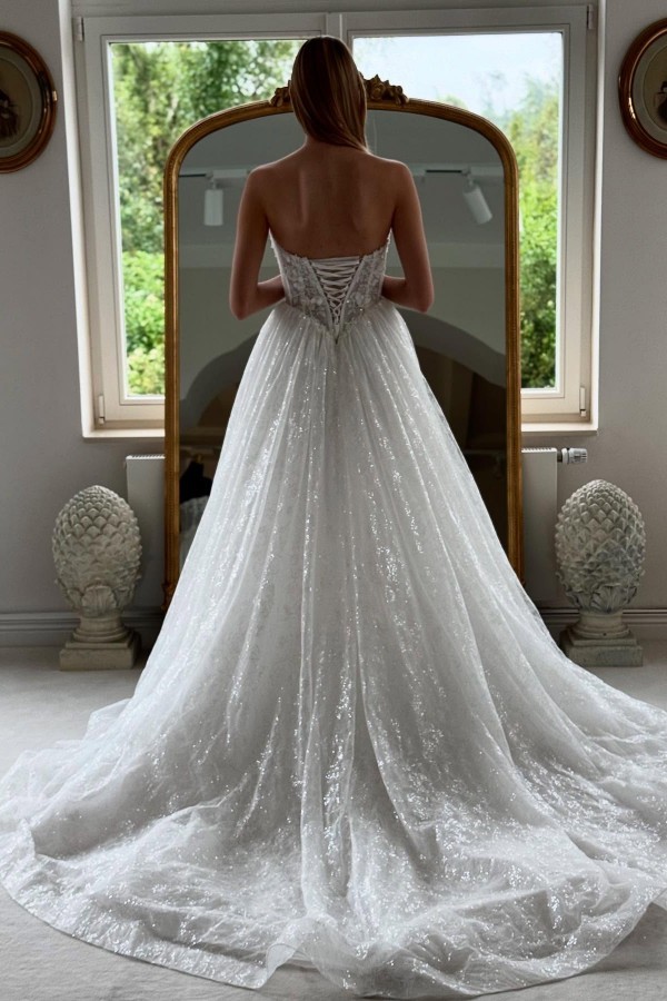 Wunderschöne Hochzeitskleider A Linie Glitzer Brautkleider Spitze