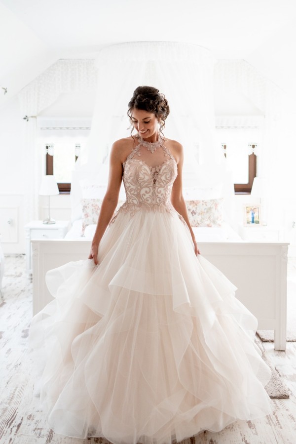 Designer Hochzeitskleider A Linie Halter Standesamt Brautkleid Tüll