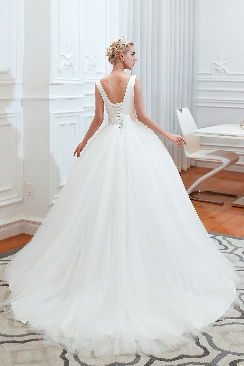Schlichte Hochzeitskleider Prinzessin Tülle Brautkleid V Ausschnitt