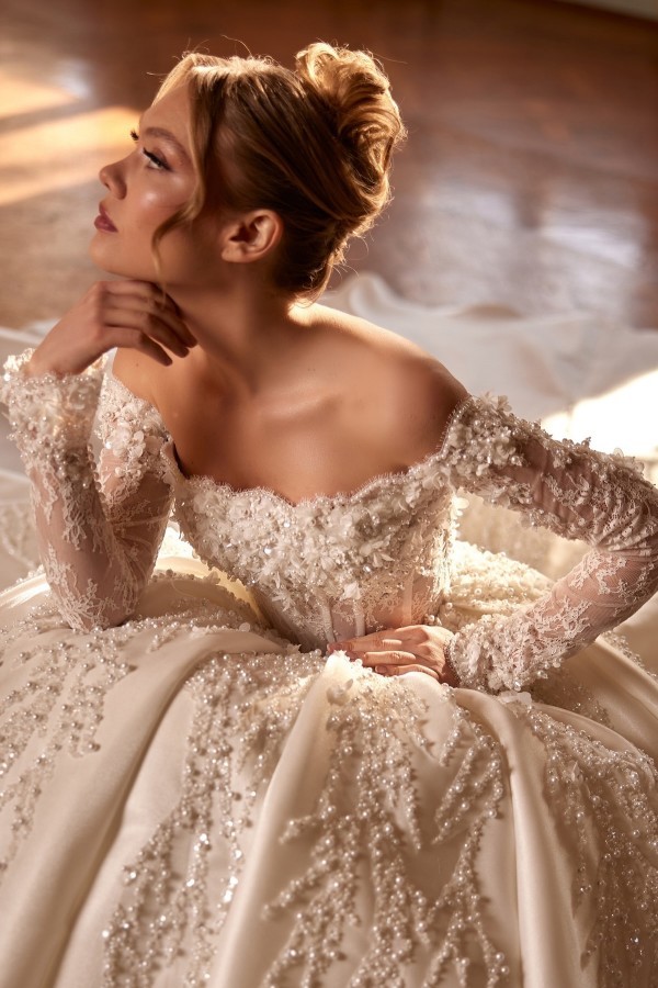 Extravagante Hochzeitskleider Prinzessin Glitzer Brautkleider mit Ärmel