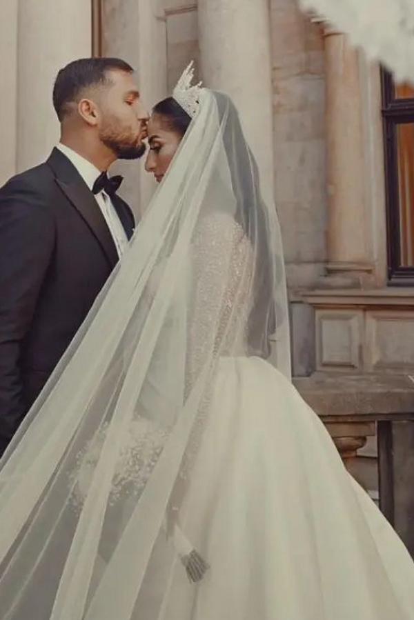 Wunderschöne Hochzeitskleider A Linie | Brautkleider Glitzer mit Ärmel