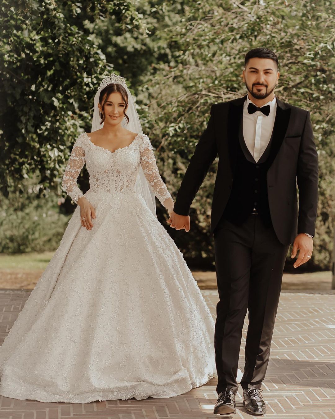 Luxus Hochzeitskleider Mit Ärmel | Brautkleider A Linie Spitze
