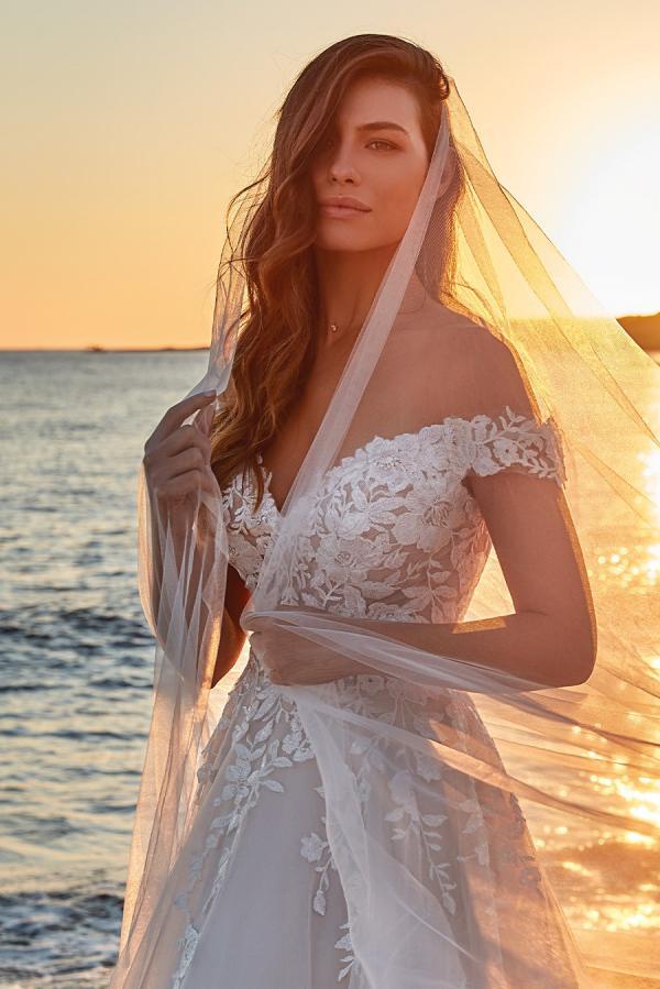 Elegante Brautkleider A Linie Spitze Summer Hochzeitskleider Strand