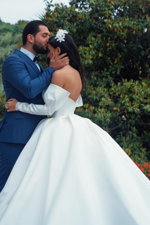 Schöne Brautkleider Prinzessin Hochzeitskleid aus Satin günstig