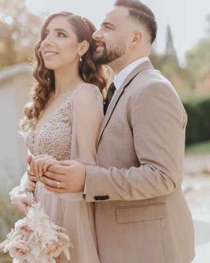 Schlichte Hochzeitskleider Mit Ärmel | Brautkleider mit Spitze