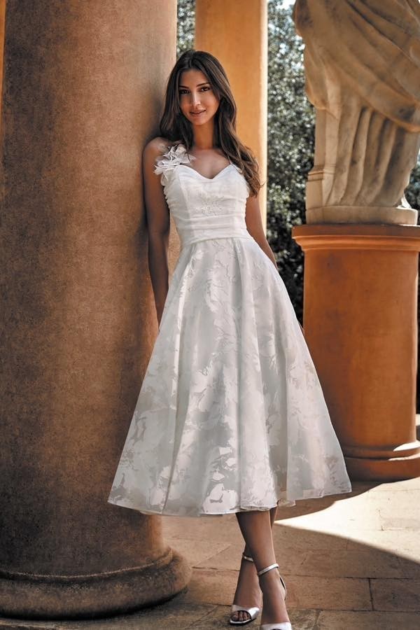 Elegante Hochzeitskleider A Linie Spitze Brautkleider Kurz Online