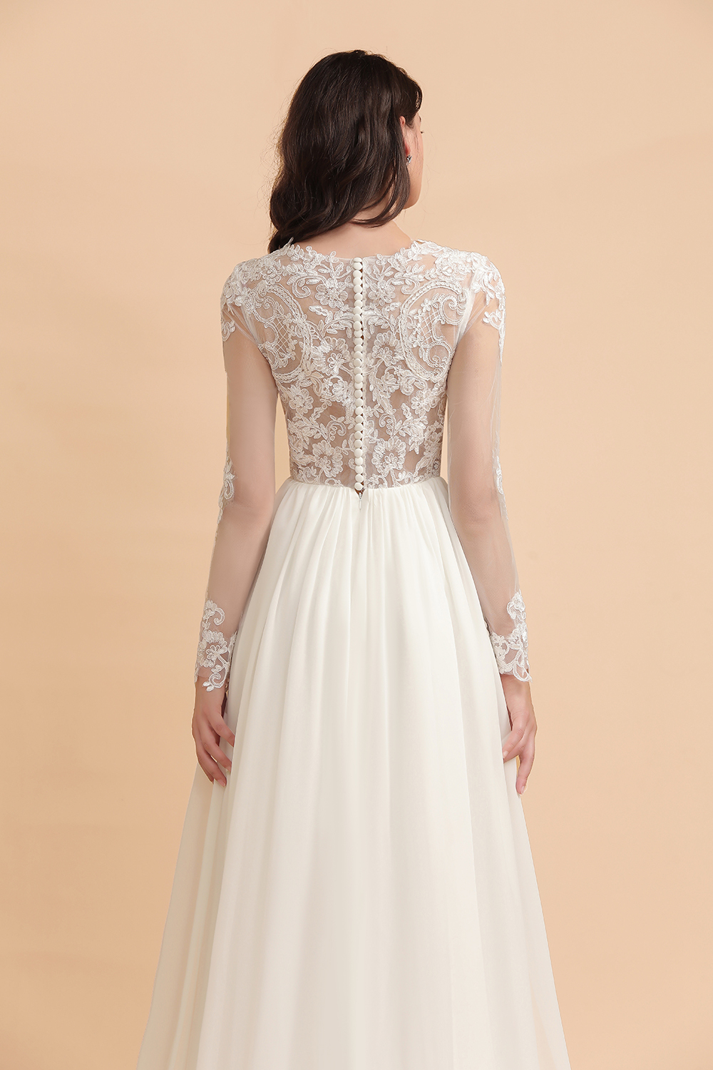 Schlichtes Brautkleid A Linie | Hochzeitskleider mit Ärmel