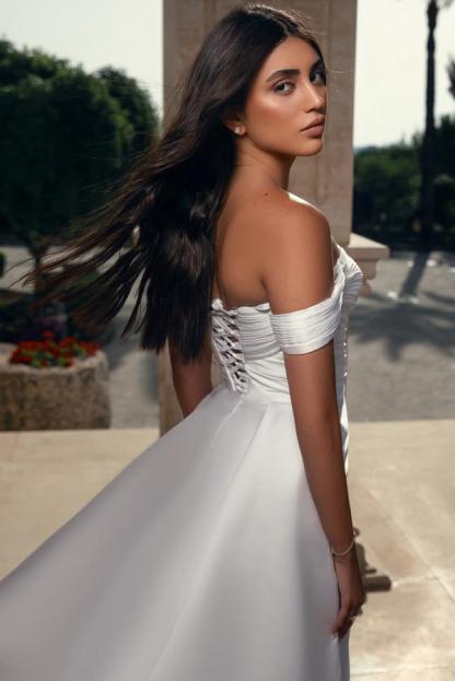 Schlichte Hochzeitskleider Meerjungfrau Stil Satin Brautkleider Online