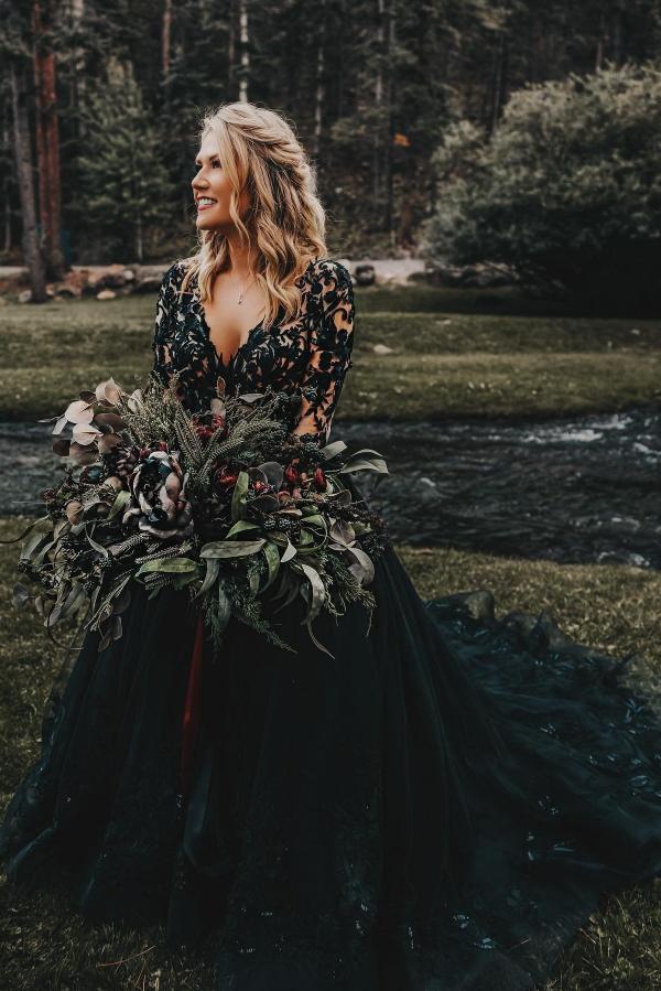 Designer Brautkleider A Linie Spitze | Schwarze Hochzeitskleider mit Ärmel-Misshow.de