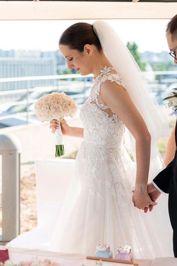 Schlichte Hochzeitskleider Spitze Boho Brautkleider Etuikleider