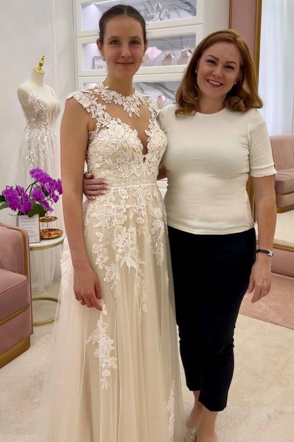 Schlichte Hochzeitskleider Spitze Boho Brautkleider Etuikleider