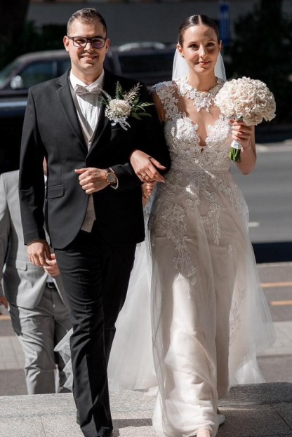 Schlichte Hochzeitskleider Spitze Boho Brautkleider Etuikleider