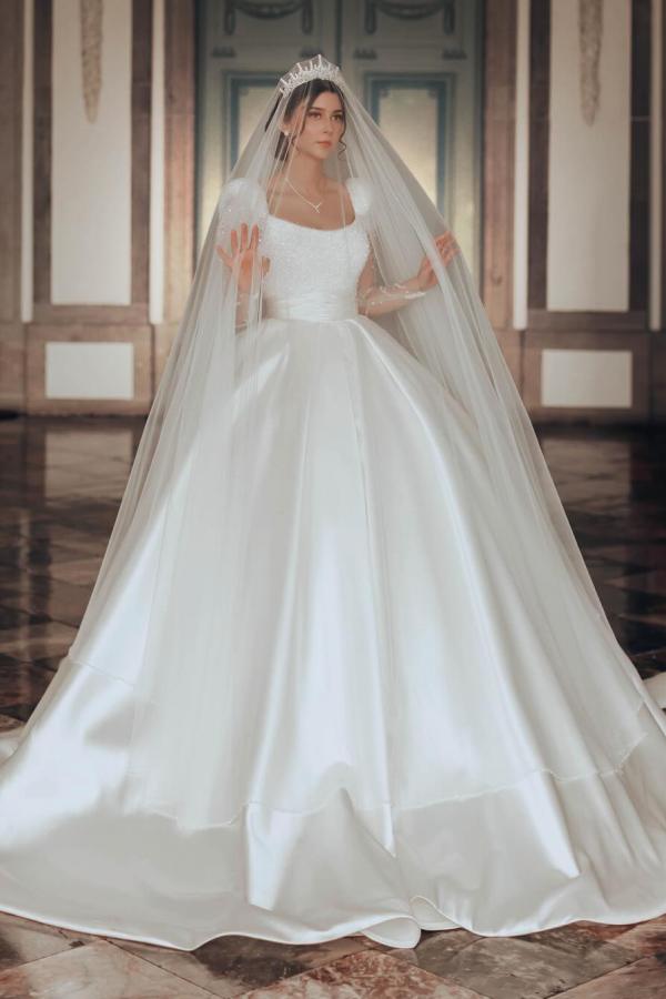 Designer Brautkleider Satin | Glitzer Hochzeitskleider mit Ärmel-Misshow.de