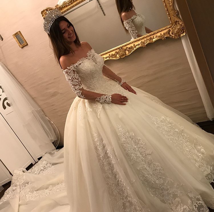 Luxury Brautkleider Spitze Mit Lange Ärmel Prinzessin Hochzeitskleider Günstig Online-Misshow.de