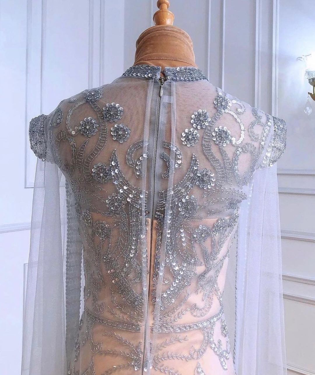 Extravagante Abendkleider Mit Ärmel | Abiballkleider Lang Glitzer-Misshow.de