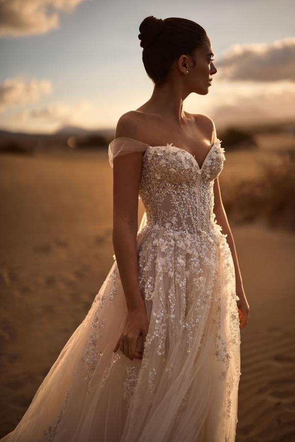 Wunderschöne Hochzeitskleider A Linie Spitze Brautkleider Mit Glitzer