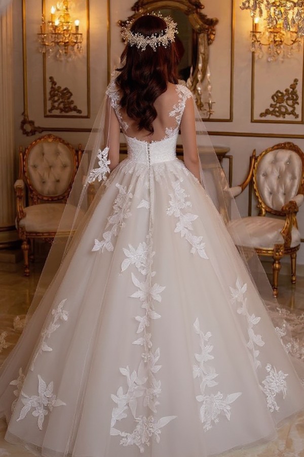Designer Hochzeitskleider A Linie | Brautkleider mit Spitze