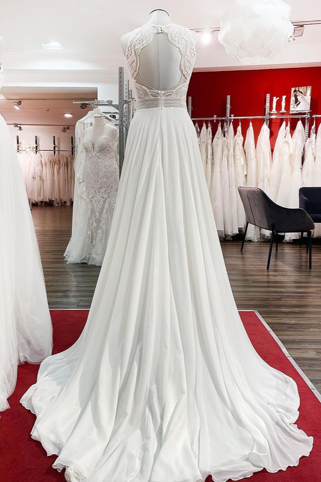 Schlichtes Hochzeitskleid mit Spitze | Etuikleider Brautkleider Online-Misshow.de