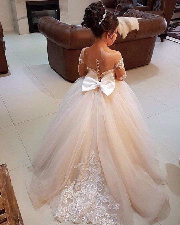 Günstige Blumenmädchenkleider Mit Ärmel Spitze A Line Tüll Kleider für Blumenmädchen Hochzeitskleider