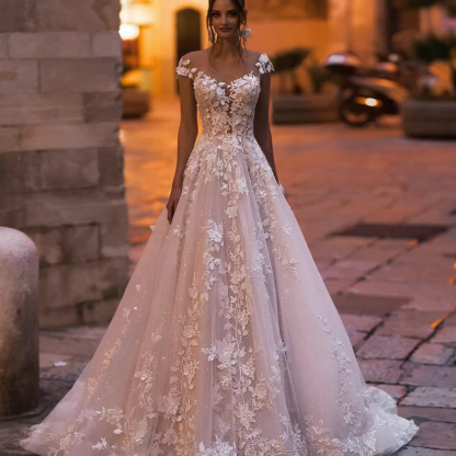 Wunderschöne Hochzeitskleider A Linie | Brautkleider mit Spitze