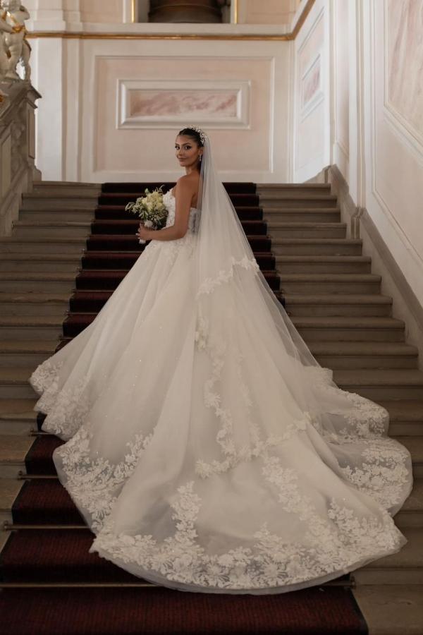 Elegante Brautkleider A Linie | Hochzeitskleider mit Spitze-Misshow.de
