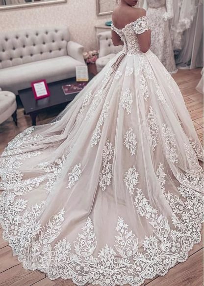 Wunderschöne Brautkleider Prinzessin | Hochzeitskleider Spitze Günstig