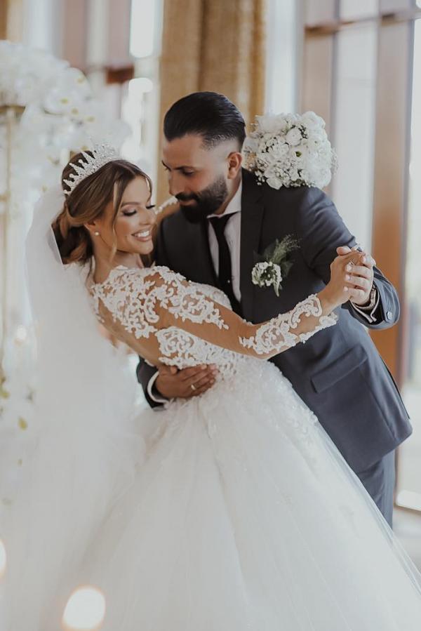 Designer Brautkleider Prinzessin | Hochzeitskleider mit Spitzenärmel-Misshow.de