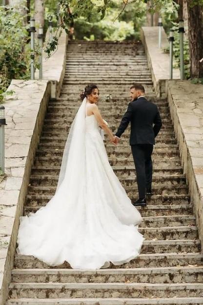 Schönes Hochzeitskleid A Linie | Brautkleider mit Spitze