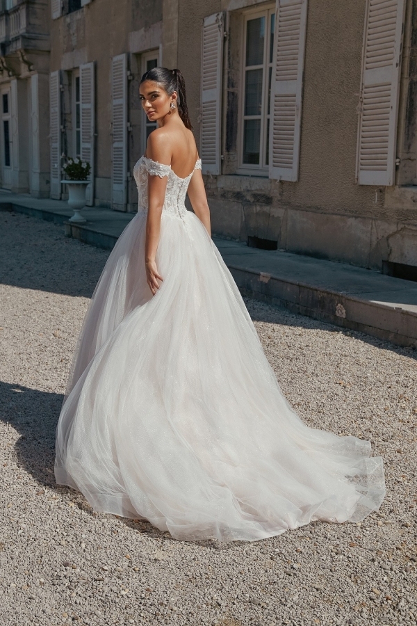 Schöne Hochzeitskleider A Linie | Brautkleider Cremefarben