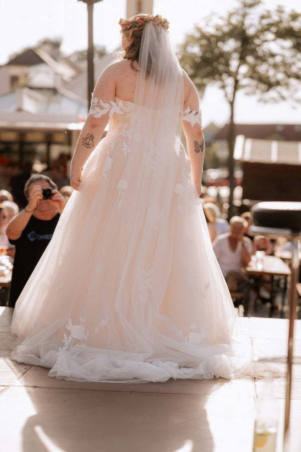 Elegantes Brautkleid für Standesamt Boho Hochzeitskleider Große Größen