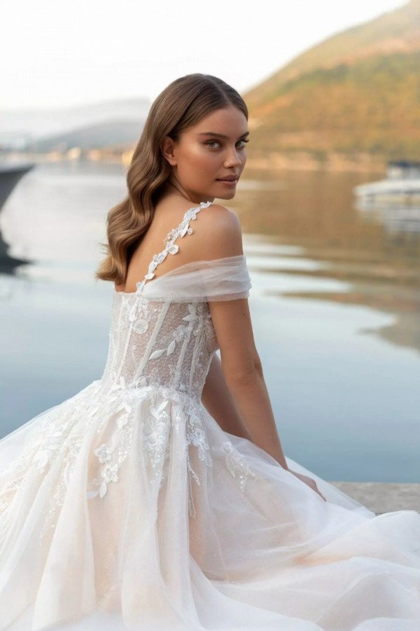 Vintage Hochzeitskleider A Linie Spitze Boho Brautkleider Online