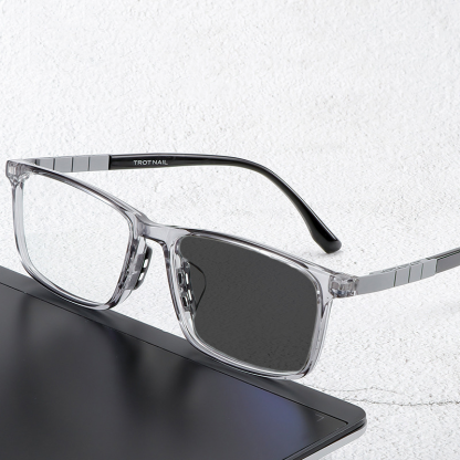 QUADRATISCHE ULTRALEICHTE REINTITAN PHOTOCHROME MULTIFOKALE LESEBRILLE