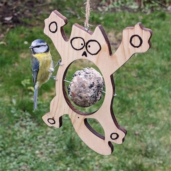 🐦Fruit bird feeder Ideal for garden💚(Handmade Eco-friendly backyard decor)
