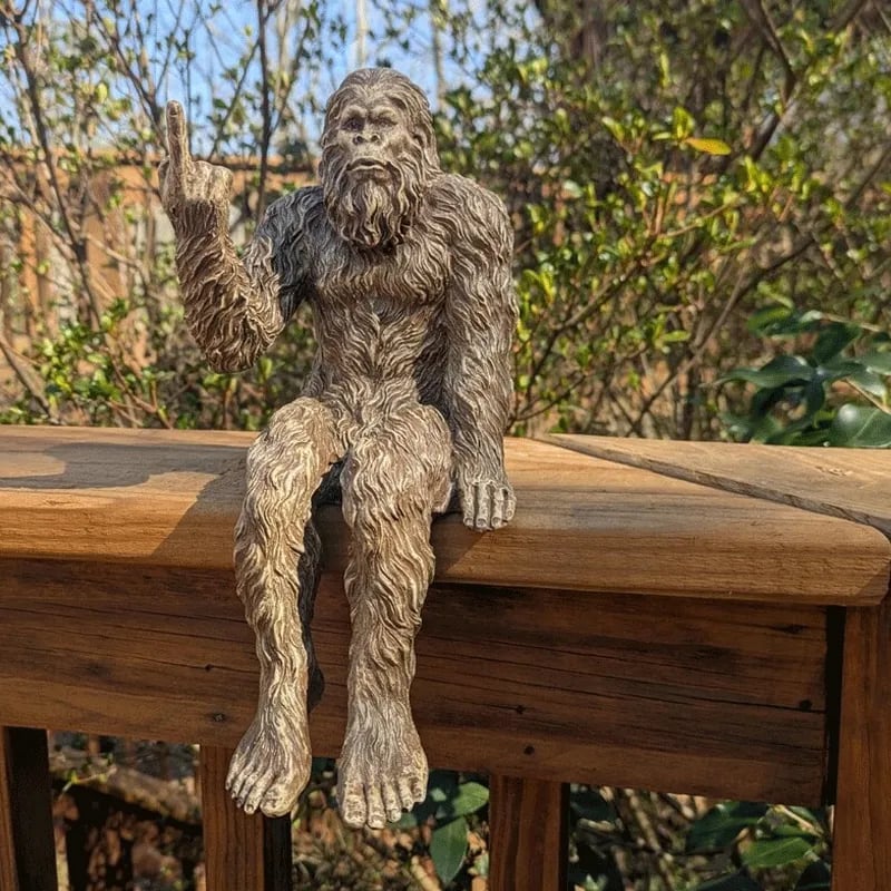🔥LAST DAY 60% OFF✨Bigfoot Peace Sign Sasquatch Yeti Statue