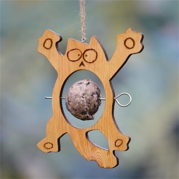 🐦Fruit bird feeder Ideal for garden💚(Handmade Eco-friendly backyard decor)
