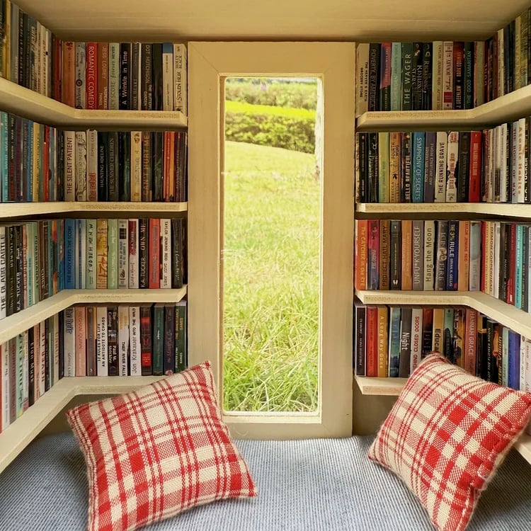 Room Box with Window Miniature Book Nook