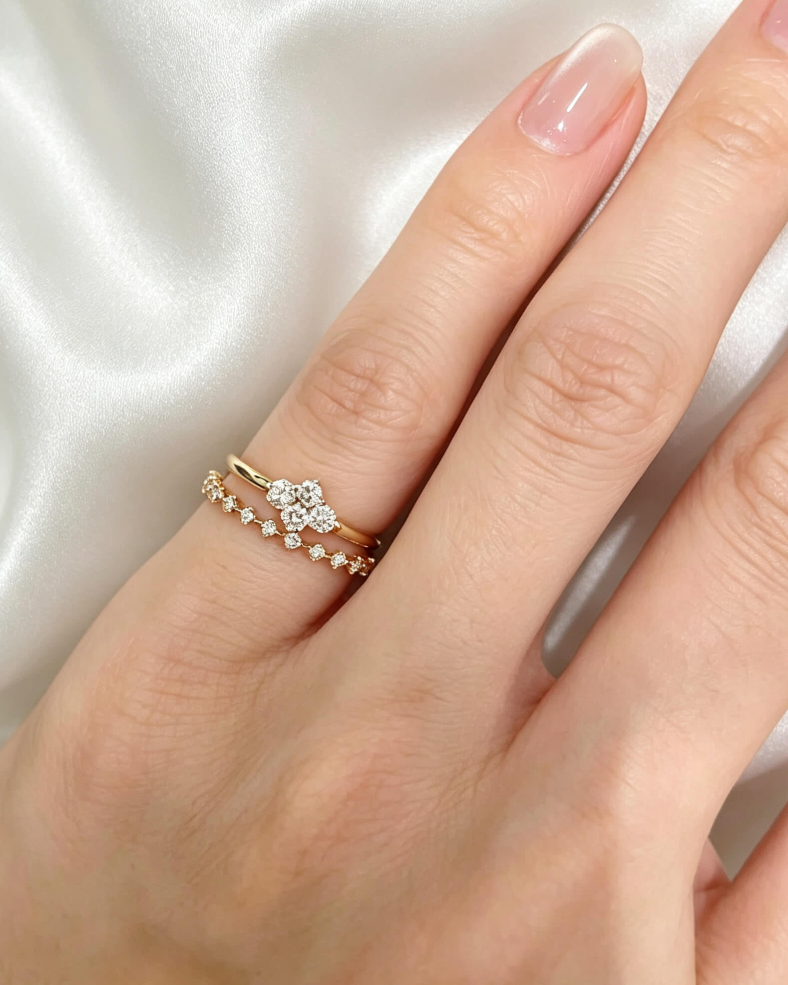 Avelune Quad Round Diamond Cluster Ring