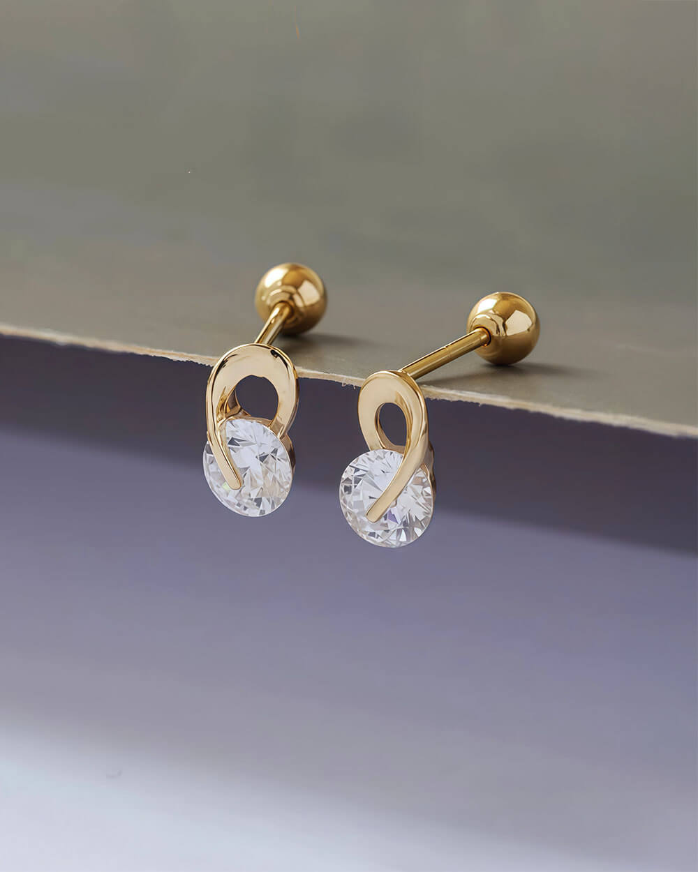 Fortune Orbit – Rotating Diamond Stud Earrings