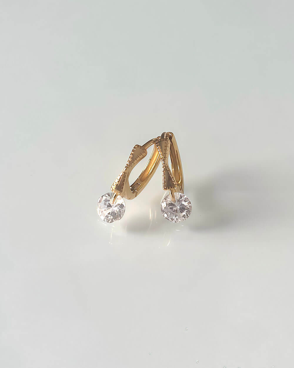 Velia Bow – Bow Diamond Hoop Earrings