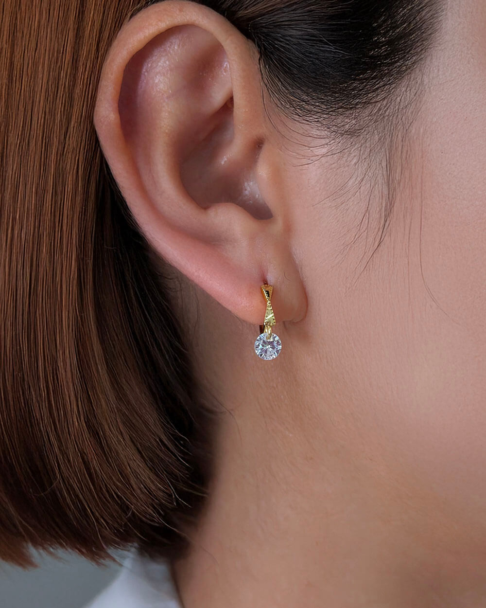 Velia Bow – Bow Diamond Hoop Earrings