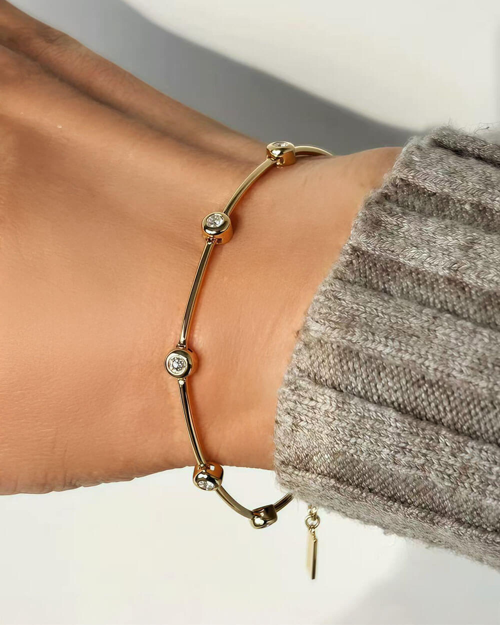 Sol Link – Bezel Diamond Bracelet