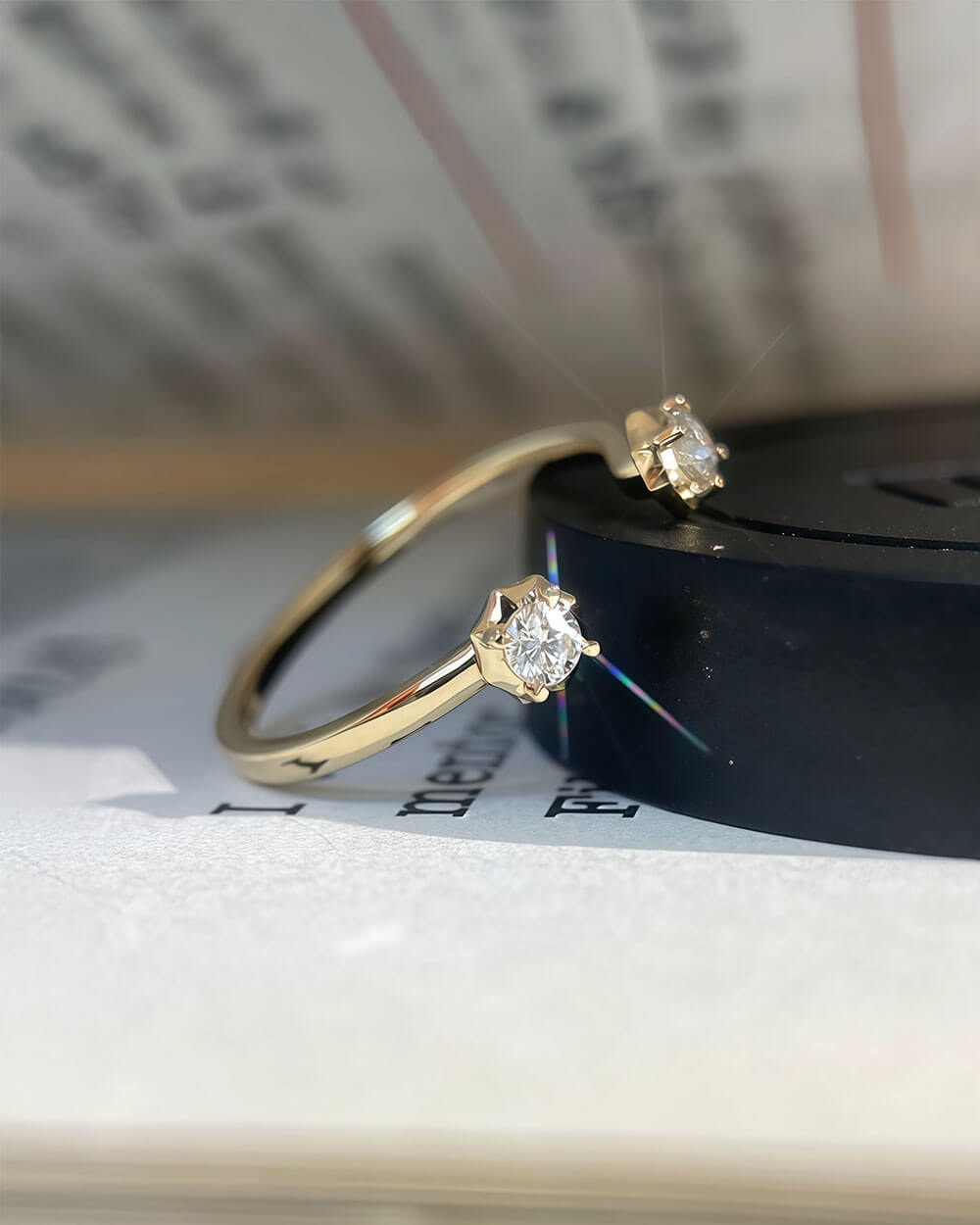 Oria Bloom – Octagon Open Diamond Band Ring