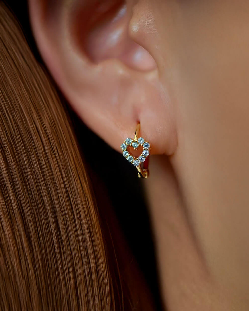 Amour Loop – Hoop Heart Earrings