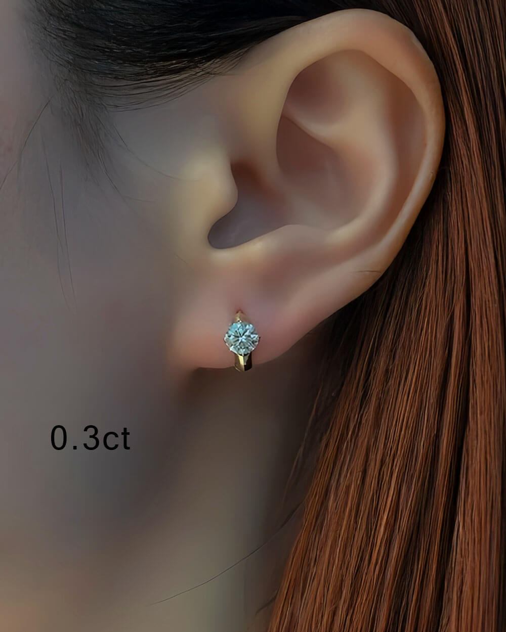 Ridge Glow – Round Diamond Huggie Earrings