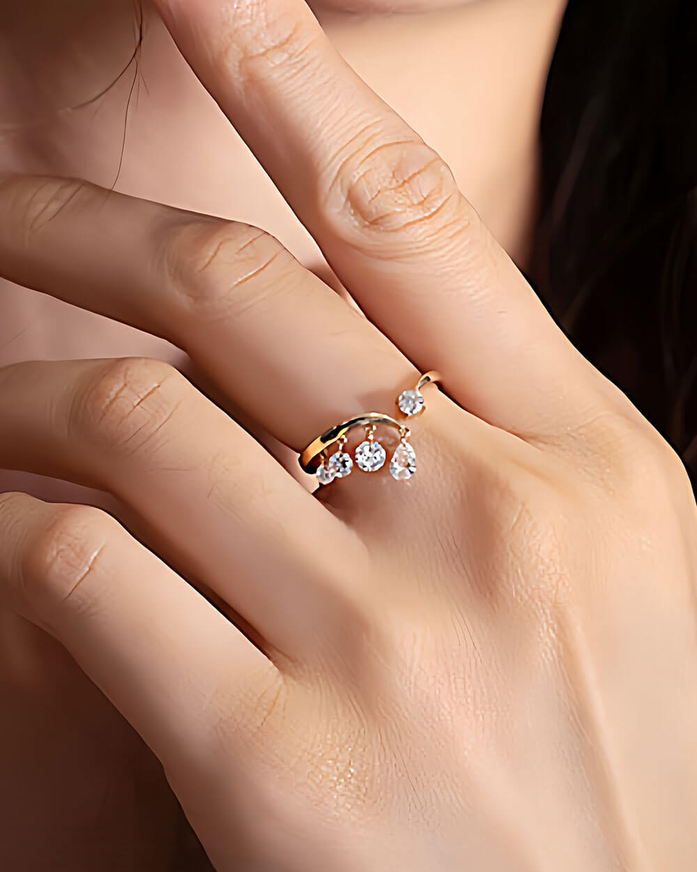 Liora Drift – Open Pear & Round Diamond Ring