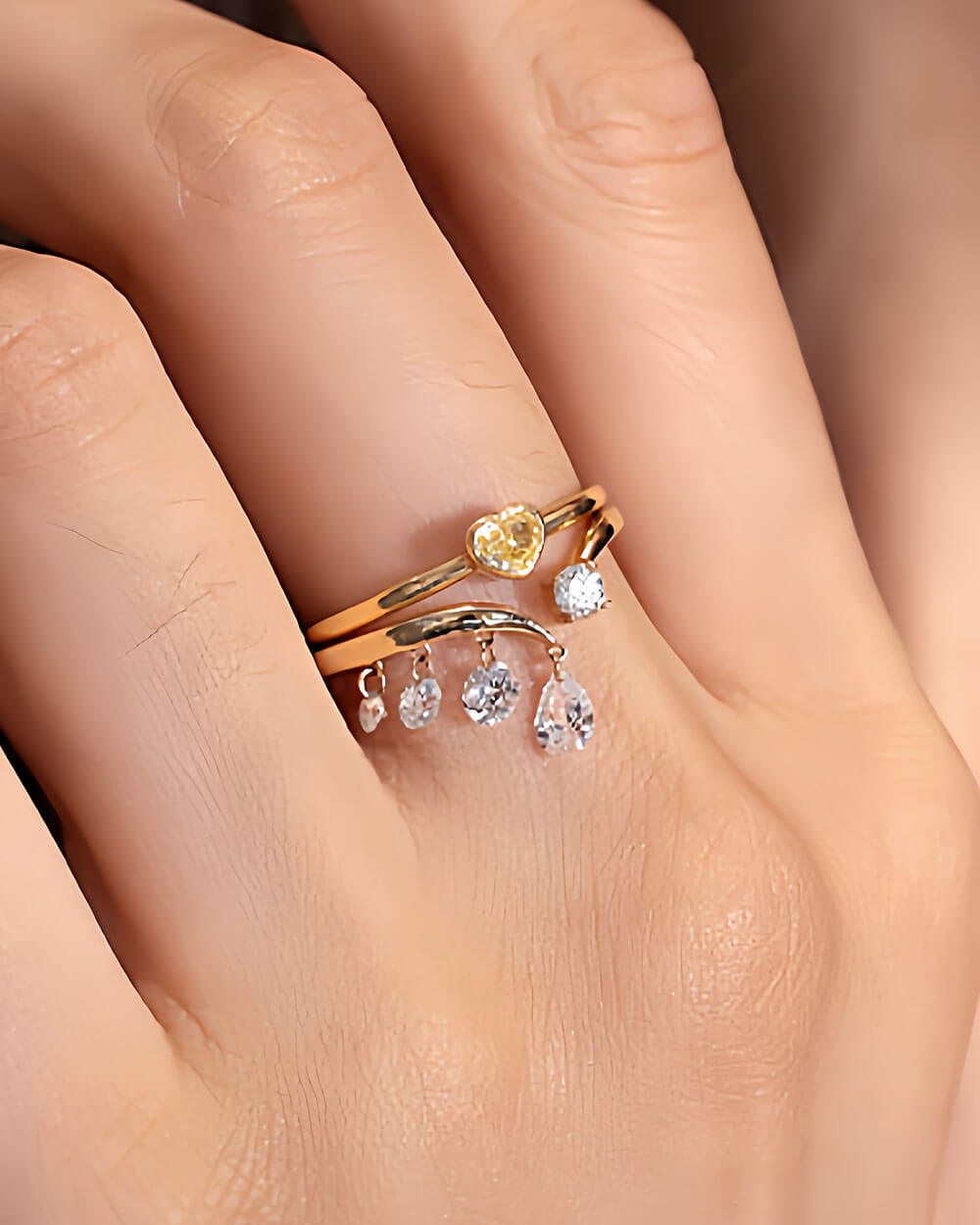 Liora Drift – Open Pear & Round Diamond Ring